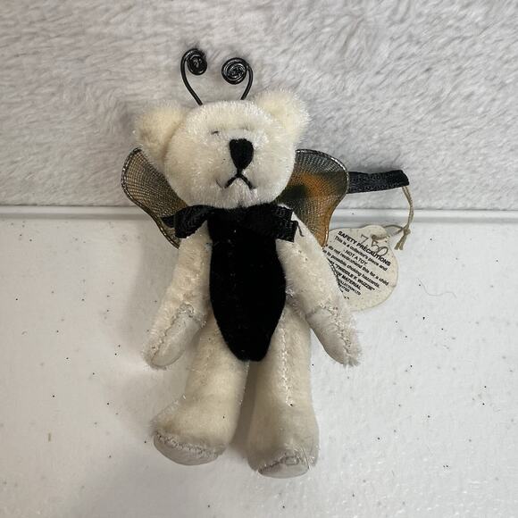 Boyds Bears Wuzzies Butterfly Bear Ornament Wuzzie Bearwear Moveable Limbs - Picture 2 of 8